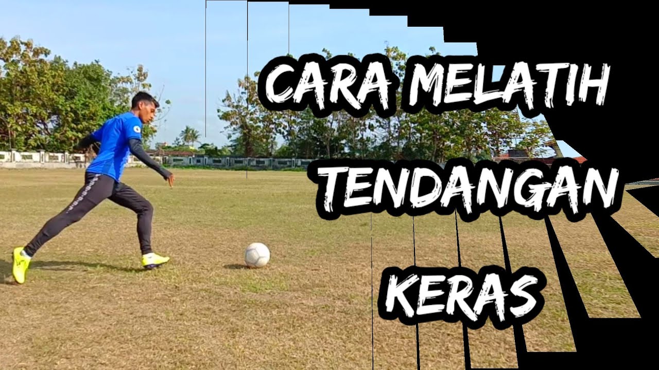 Cara Menendang Bola Teknik dan Strategi yang Efektif